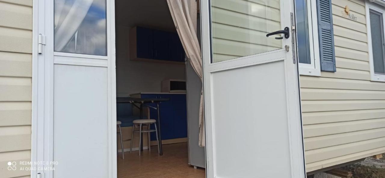 Casita Mh Acogedora Para 6 Con Jacuzzy Chiclana de la Frontera Bagian luar foto